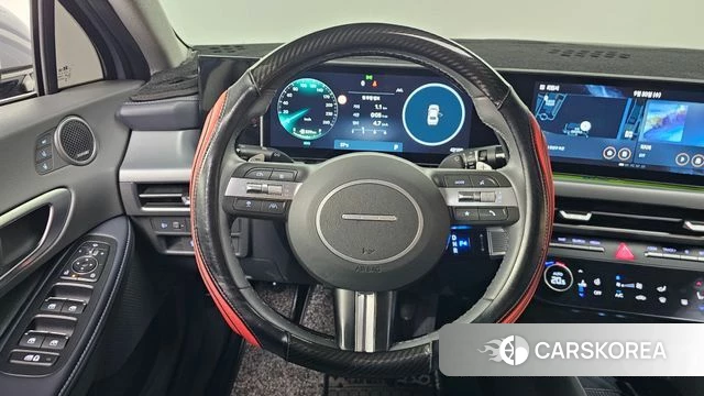 Hyundai Sonata D Edge (DN8) 2024 Светло-серебряный цвет из Кореи, фото 4
