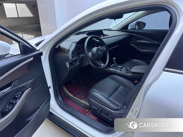 Mazda CX-30 2023 Белый из Китая, фото 4