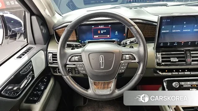 Lincoln Navigator 4th generation 2023 Белый из Кореи, фото 4