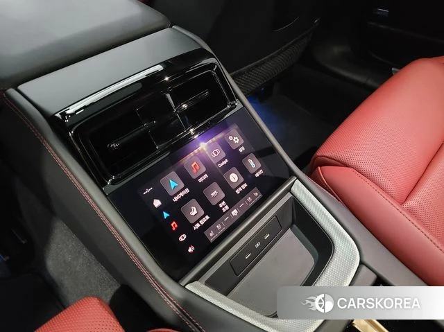 Porsche Panamera (976) 2024 Жемчужный цвет из Кореи, фото 4