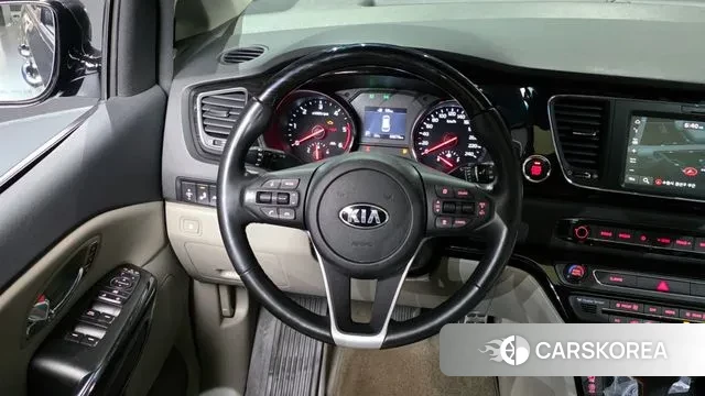Kia The New Carnival 2018 Серый из Кореи, фото 4