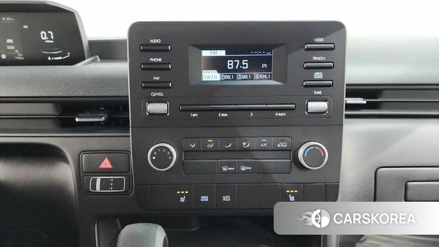 Hyundai Staria 2025 Серебряный из Кореи, фото 4