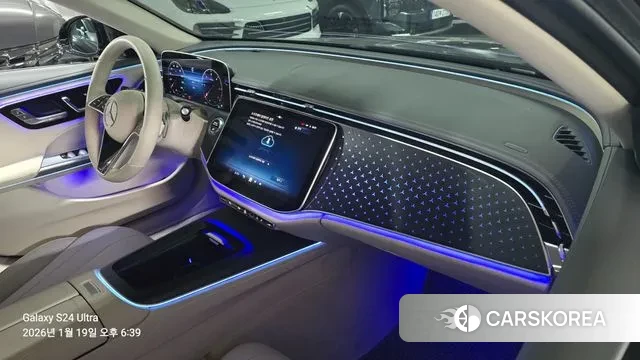 Mercedes-Benz E-Class W214 2025 Черный из Кореи, фото 4