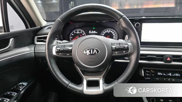 Kia K5 3rd generation 2021 Белый из Кореи, фото 4