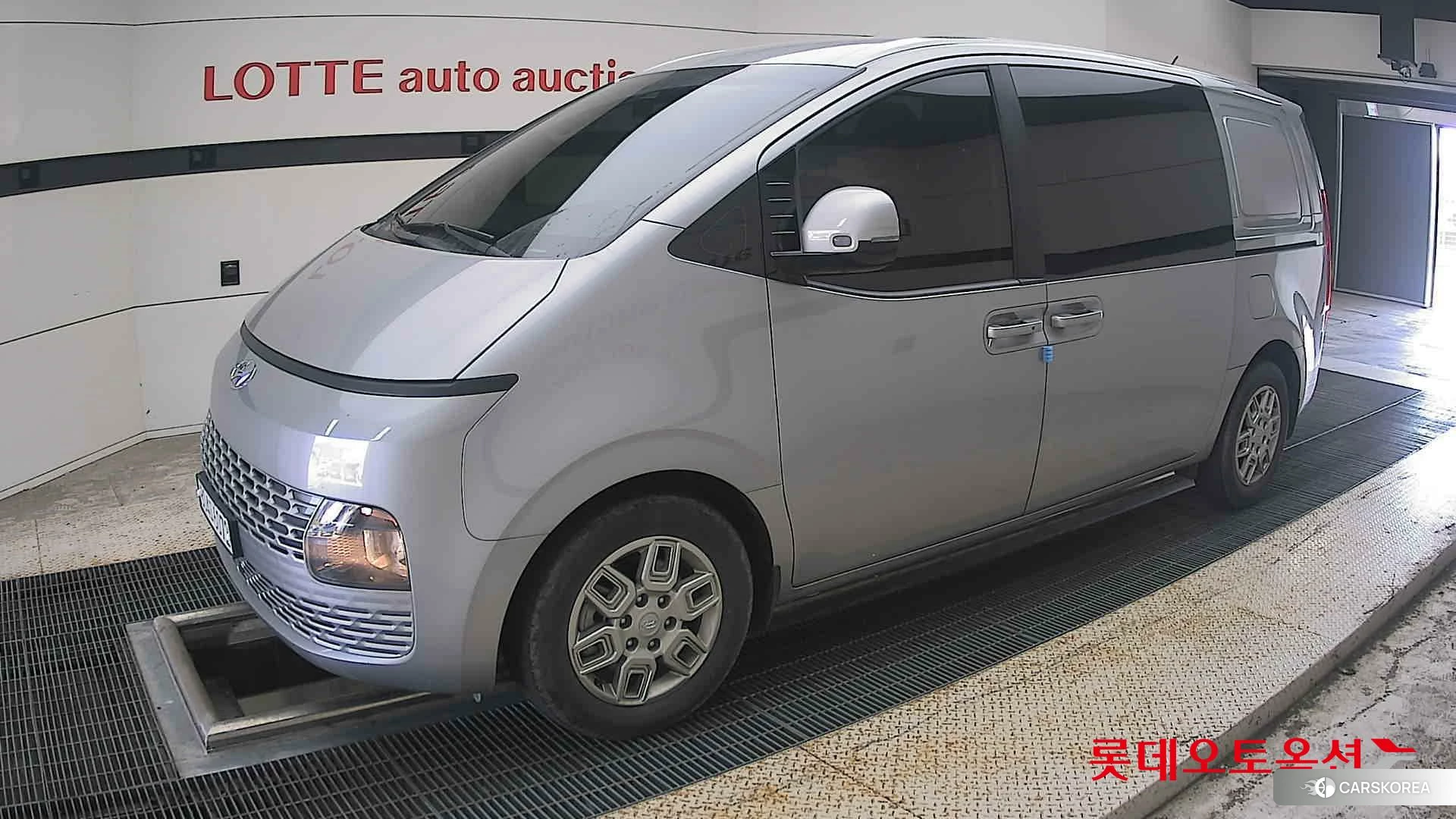 Hyundai Staria 2023 Другое из Кореи, фото 4