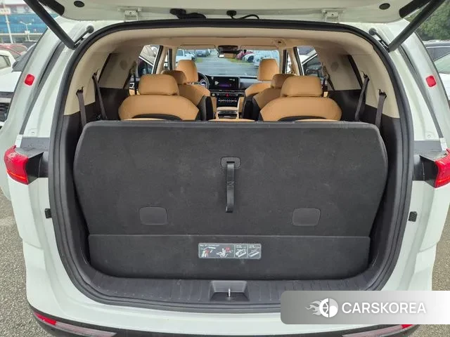 Kia Carnival 4th generation 2023 Белый из Кореи, фото 4