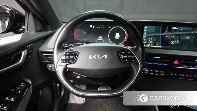 Kia EV6 2022 Черный из Кореи, фото 4