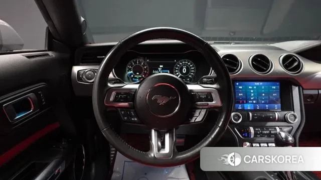 Ford Mustang 2023 Серый из Кореи, фото 4