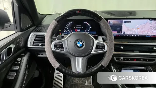 BMW X7 (G07) 2023 Белый из Кореи, фото 4