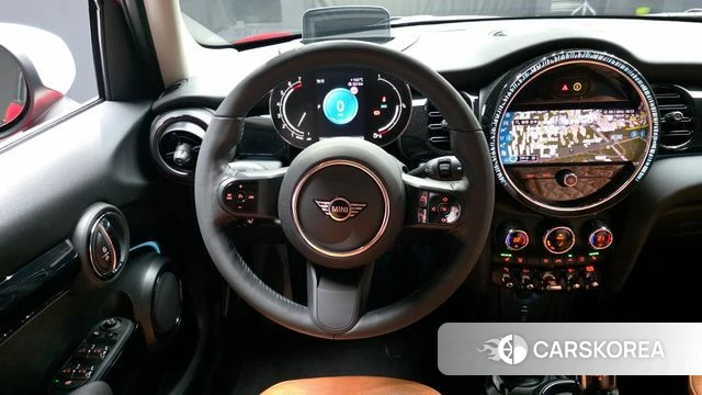 Mini Cooper 2024 Красный из Кореи, фото 4