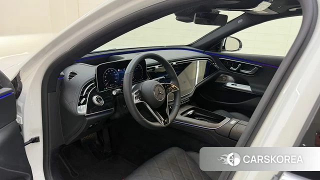 Mercedes-Benz E-Class W214 2025 Белый из Кореи, фото 4