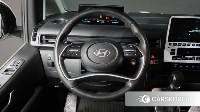 Hyundai Staria 2024 Белый из Кореи, фото 4
