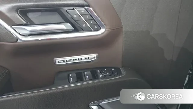 GMC Sierra 2024 Черный из Кореи, фото 4