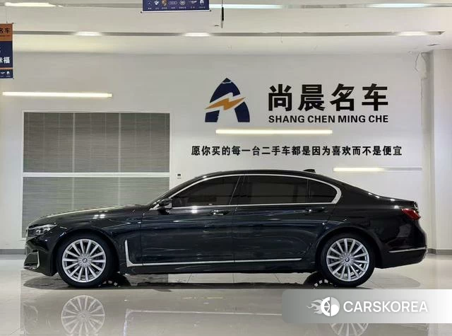 BMW 7 series 2021 Черный из Китая, фото 4