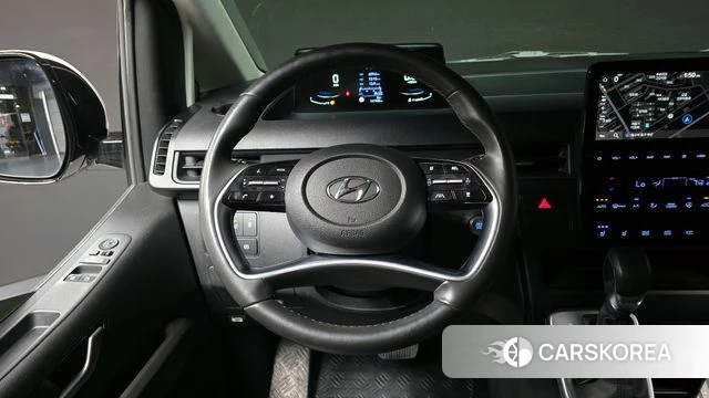 Hyundai Staria 2022 Белый из Кореи, фото 4