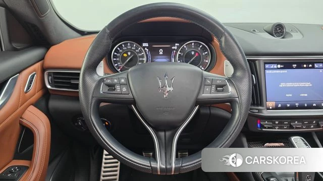 Maserati Levante 2021 Черный из Кореи, фото 4