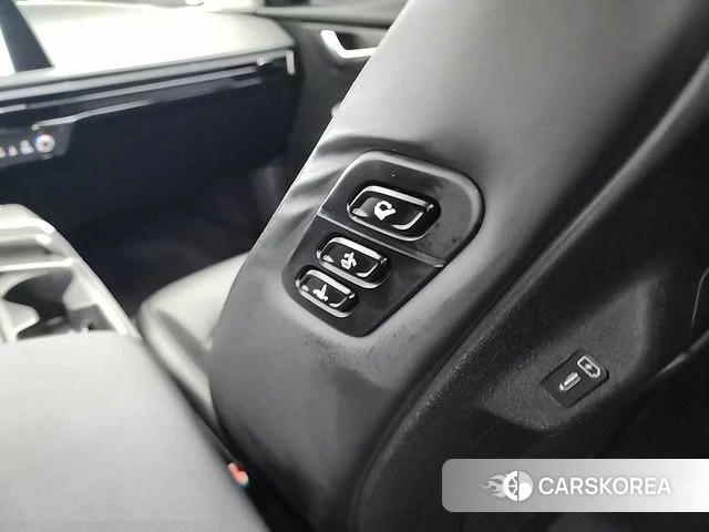 Kia EV6 2022 Черный из Кореи, фото 4