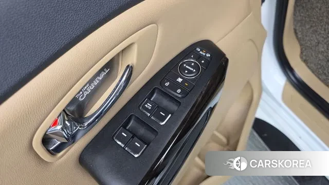 Kia The New Carnival 2019 Белый из Кореи, фото 4