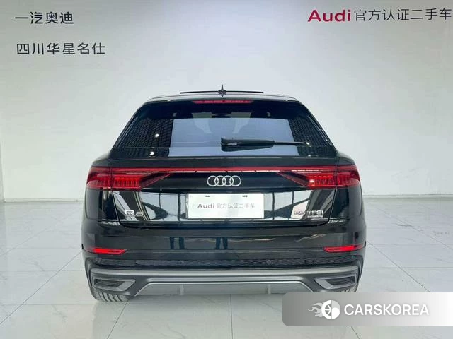 Audi Q8 2023 Черный из Китая, фото 4