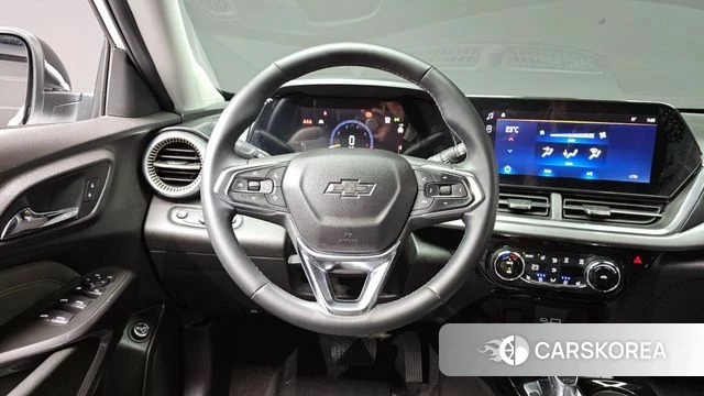 Chevrolet (GM Daewoo) Trax Crossover 2024 Белый из Кореи, фото 4