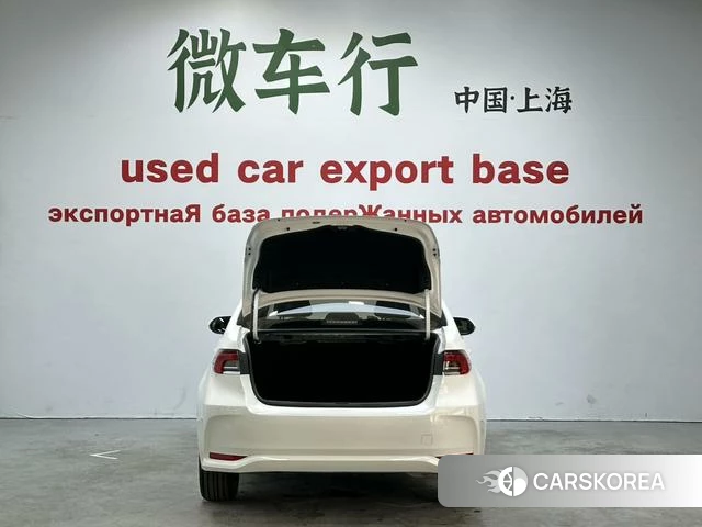 Toyota Corolla 2022 Белый из Китая, фото 4