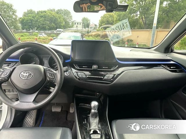 Toyota C-HR 2021 Белый из Китая, фото 4