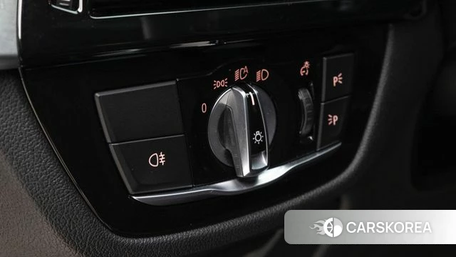 BMW 5 Series (G30) 2022 Серый из Кореи, фото 4