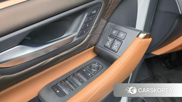 Toyota Alphard 4th Generation 2025 Белый из Кореи, фото 4