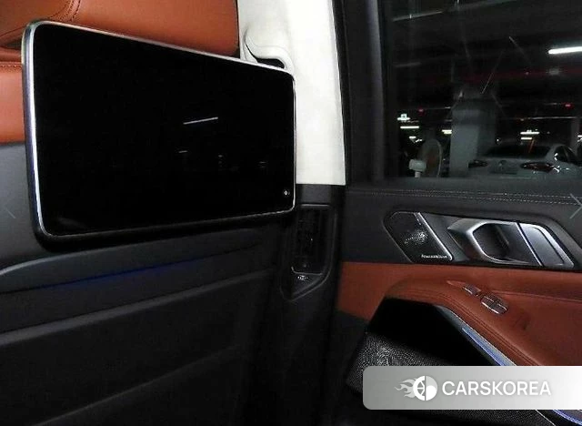 BMW X7 (G07) 2020 Черный из Кореи, фото 4