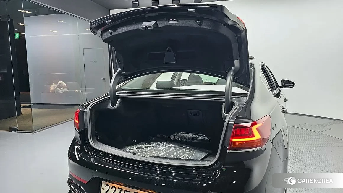 Kia K7 Premier 2019 из Кореи, фото 4