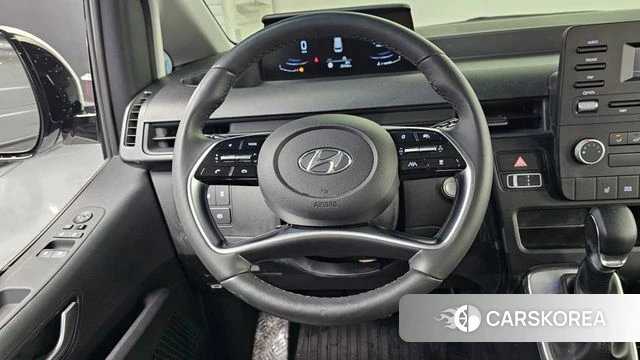 Hyundai Staria 2022 Белый из Кореи, фото 4