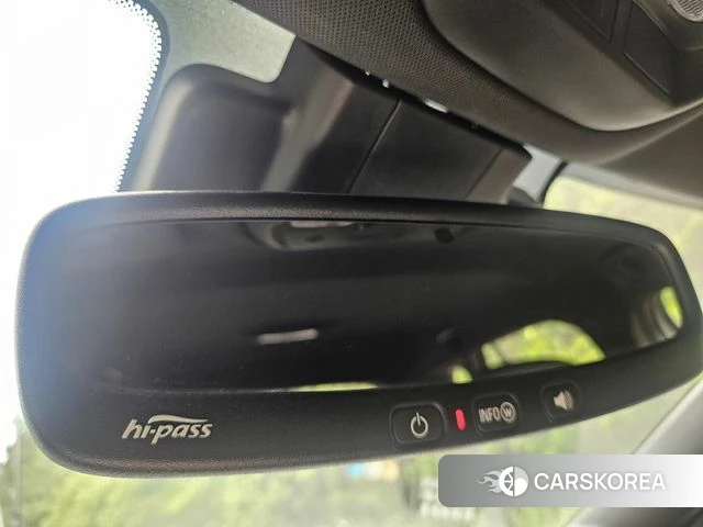 Chevrolet (GM Daewoo) Trax Crossover 2023 Черный из Кореи, фото 4