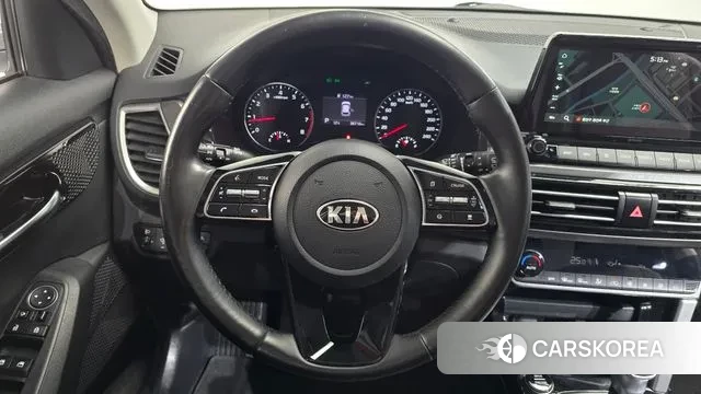 Kia Seltos 2021 Белый из Кореи, фото 4