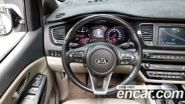 Kia The New Carnival 2019 Белый из Кореи, фото 4