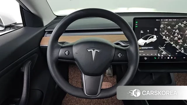 Tesla Model 3 2021 Белый из Кореи, фото 4