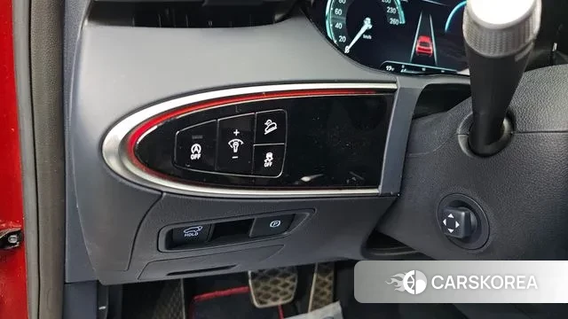 Genesis GV70 2021 Красный из Кореи, фото 4