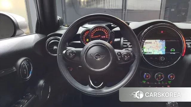 Mini Cooper Convertible 2020 Серый из Кореи, фото 4