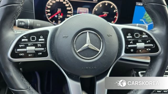 Mercedes-Benz E-Class W213 2018 Серебряный из Кореи, фото 4