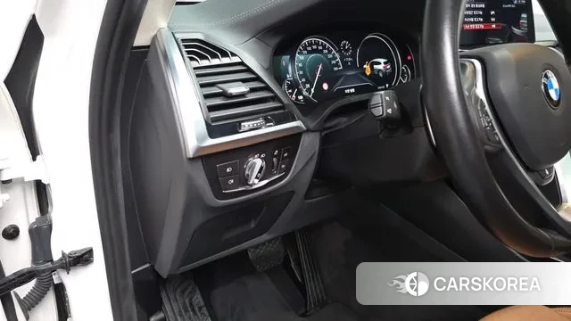 BMW X3 (G01) 2018 Белый из Кореи, фото 4