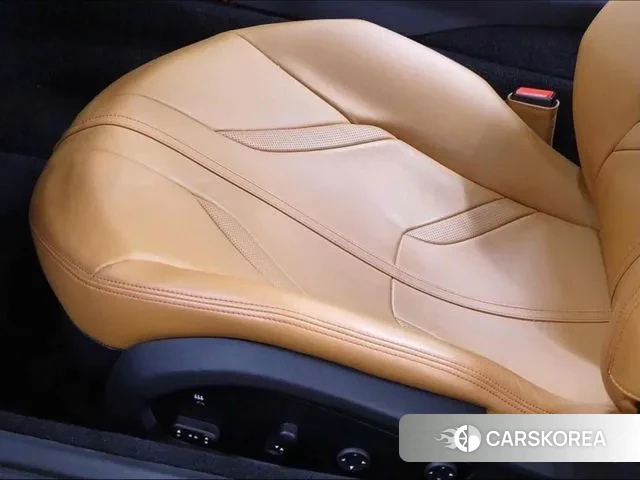 Ferrari 812 GTS 2020 Красный из Кореи, фото 4