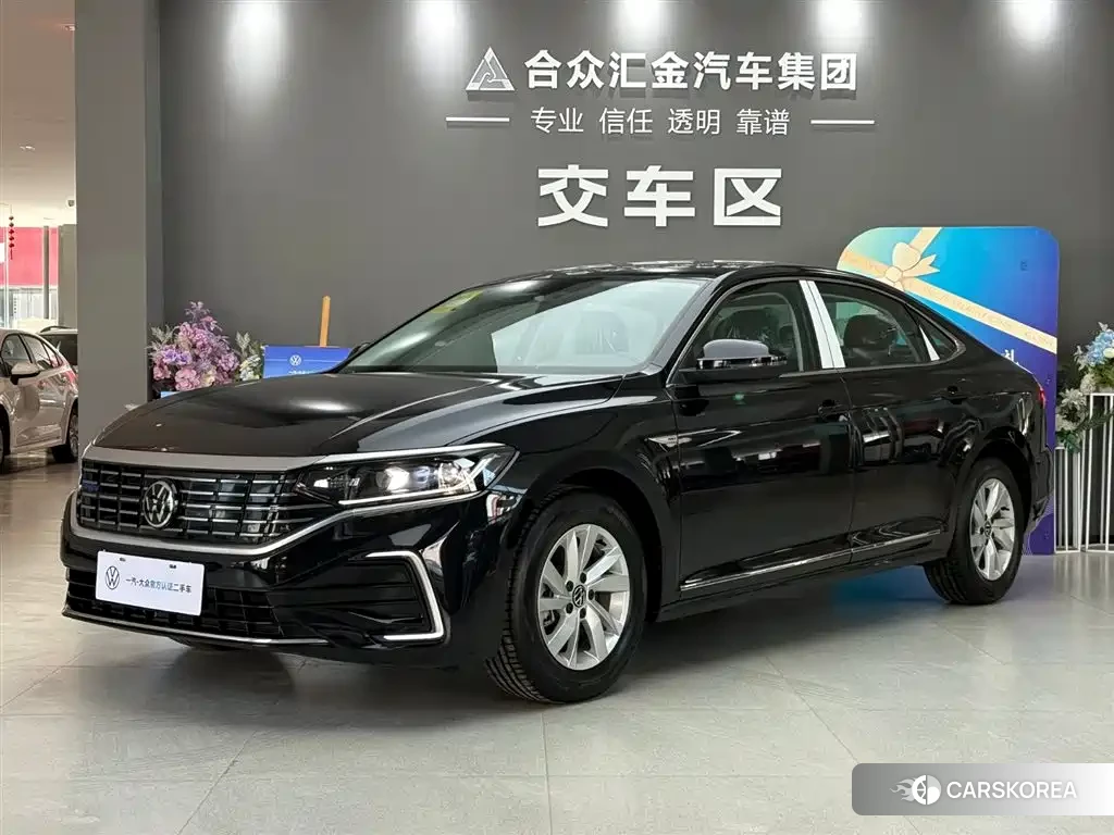 Volkswagen Passat 2025 Черный из Китая, фото 4