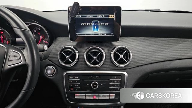 Mercedes-Benz GLA-Class X156 2019 Белый из Кореи, фото 4