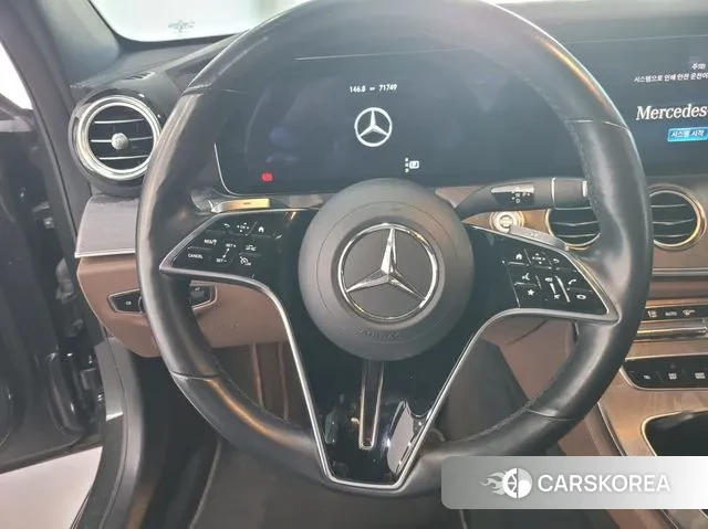 Mercedes-Benz E-Class W213 2022 Серый из Кореи, фото 4