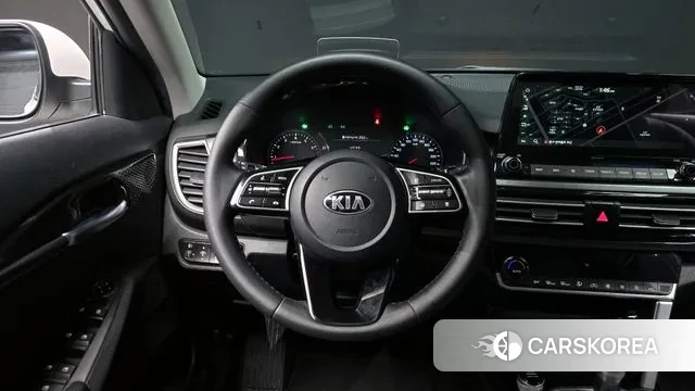 Kia Seltos 2021 Белый из Кореи, фото 4