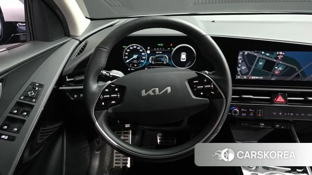 Kia Di Ol Nu Niro 2022 Серебристо-серый из Кореи, фото 4
