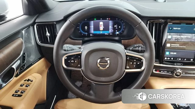 Volvo S90 2024 Серебряный из Кореи, фото 4