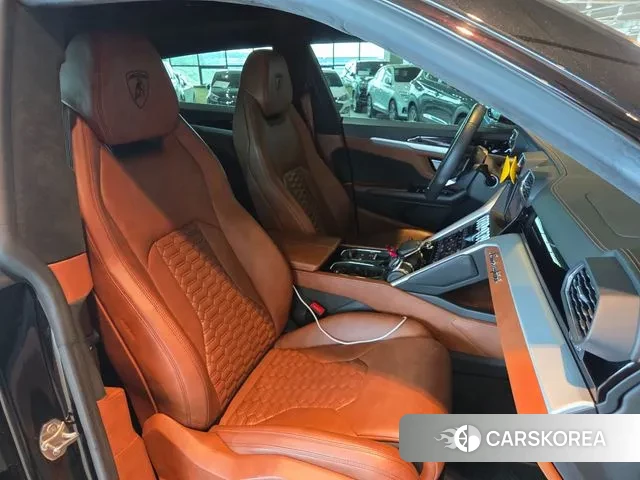 Lamborghini Urus 2019 Черный из Кореи, фото 4