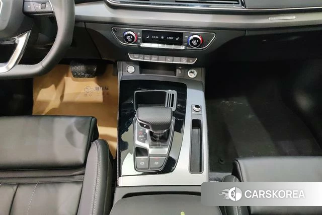 Audi Q5L 2024 Черный из Китая, фото 4