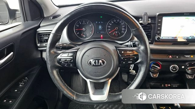 Kia Stonic 2019 Белый из Кореи, фото 4