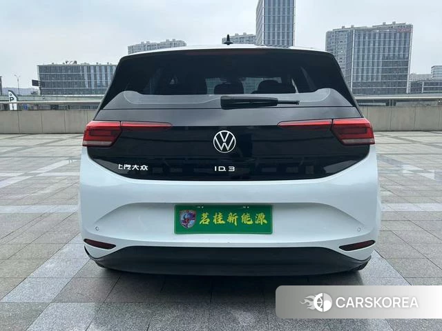 Volkswagen ID.3 2022 Белый из Китая, фото 4